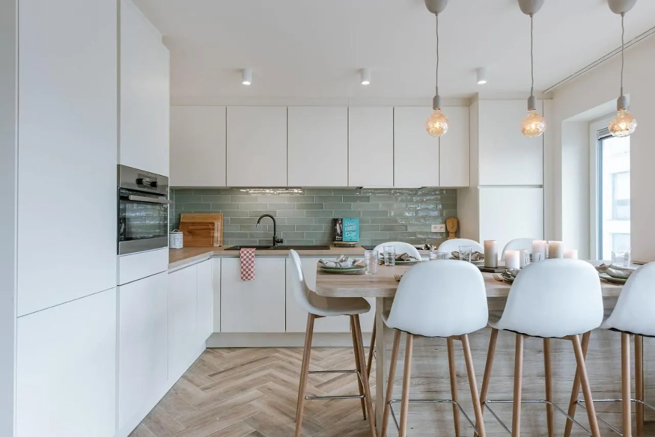 Juan - Modern 2 Bedroom Apartment In Ostend