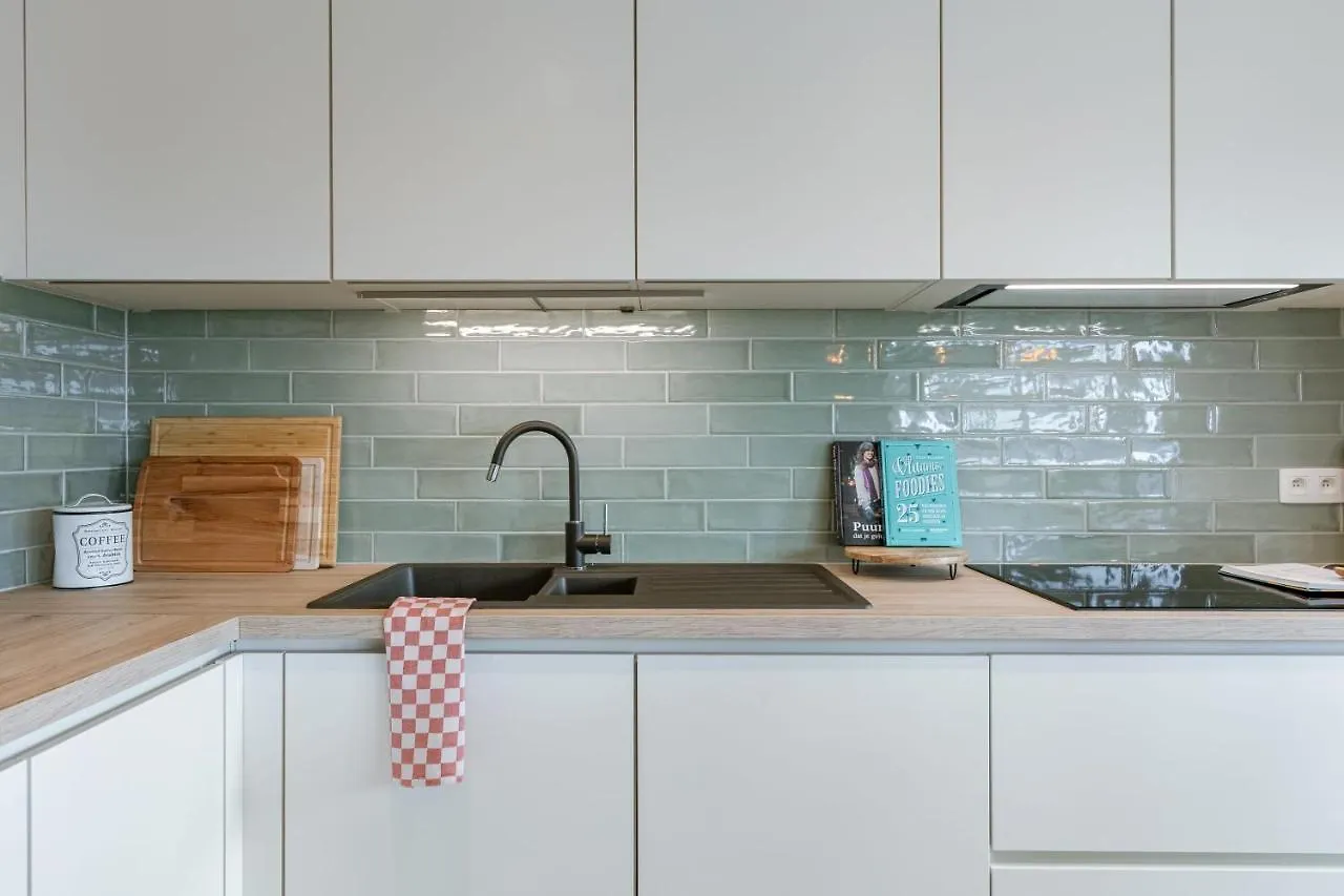Juan - Modern 2 Bedroom Apartment In Ostend Belgium