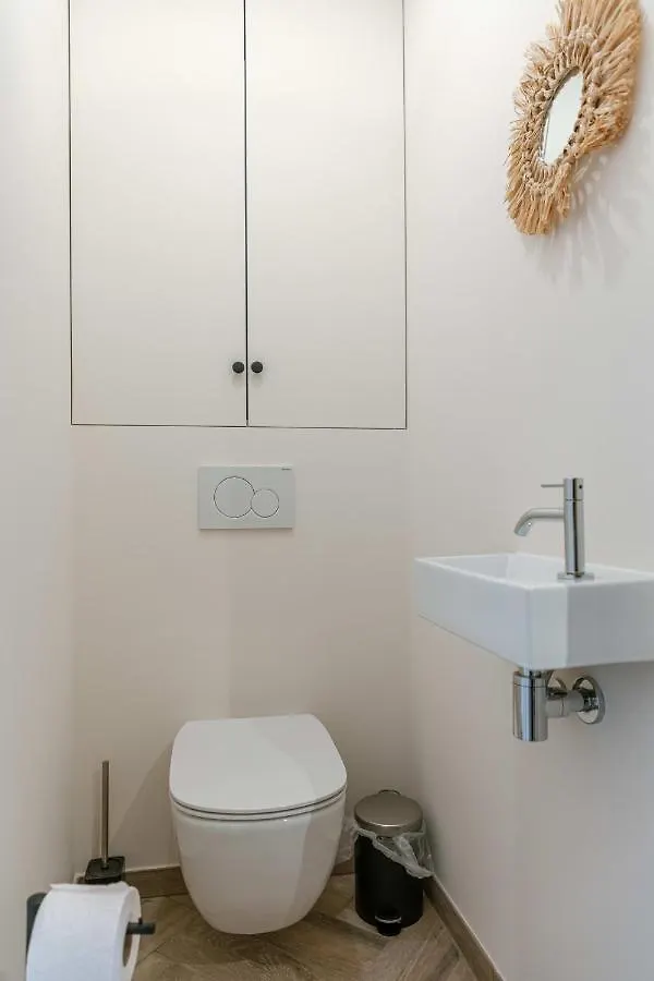 Juan - Modern 2 Bedroom Apartment In Ostend 0*,