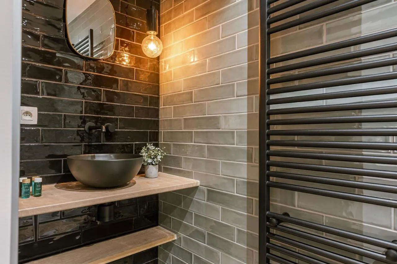 Juan - Modern 2 Bedroom Apartment In Ostend
